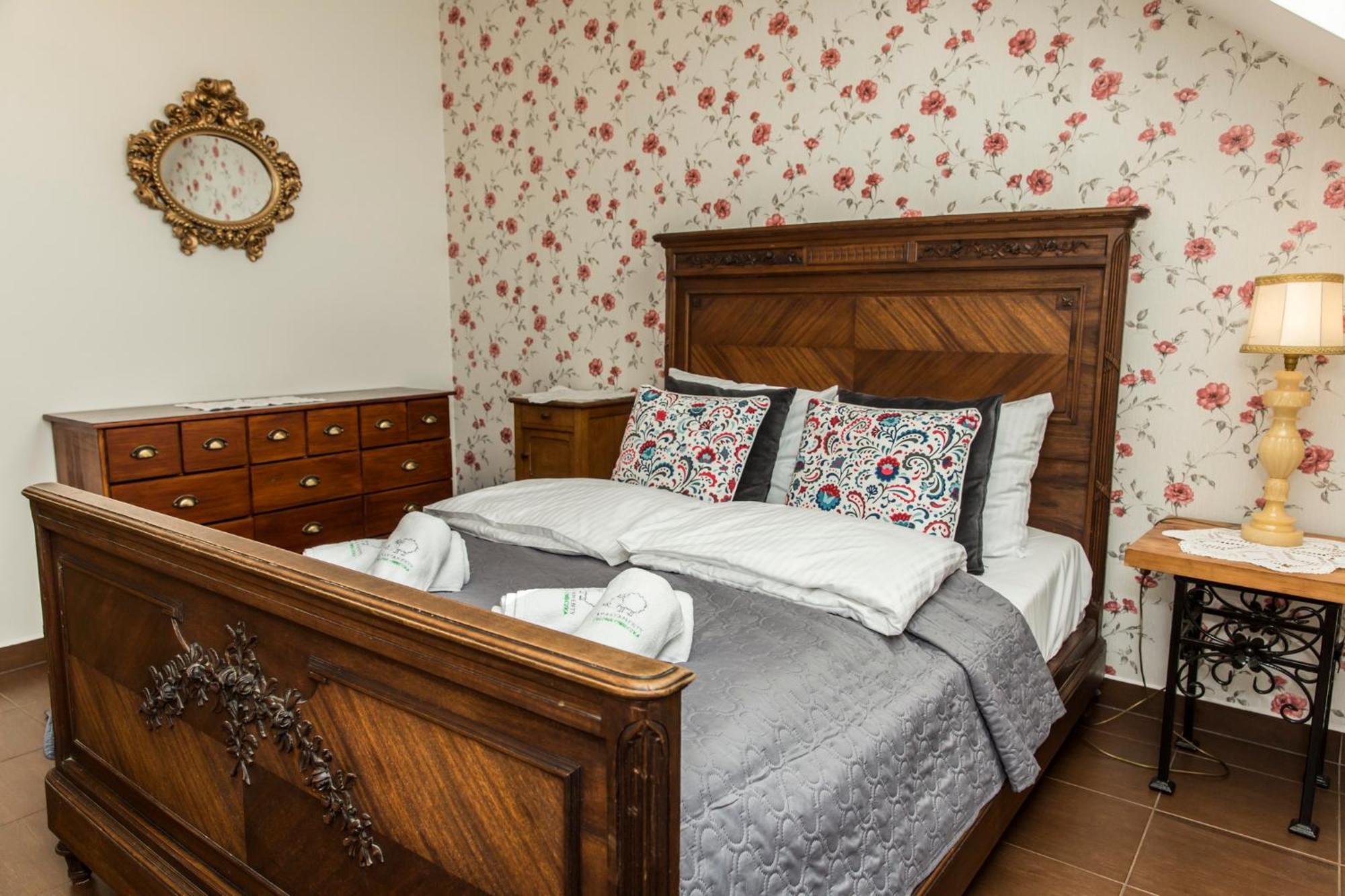Apartamenty Zielona Owieczka Niedzica Zamek Exterior foto